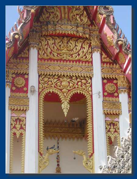 Ubon Ratchathani Wat Luang 20031216 -1